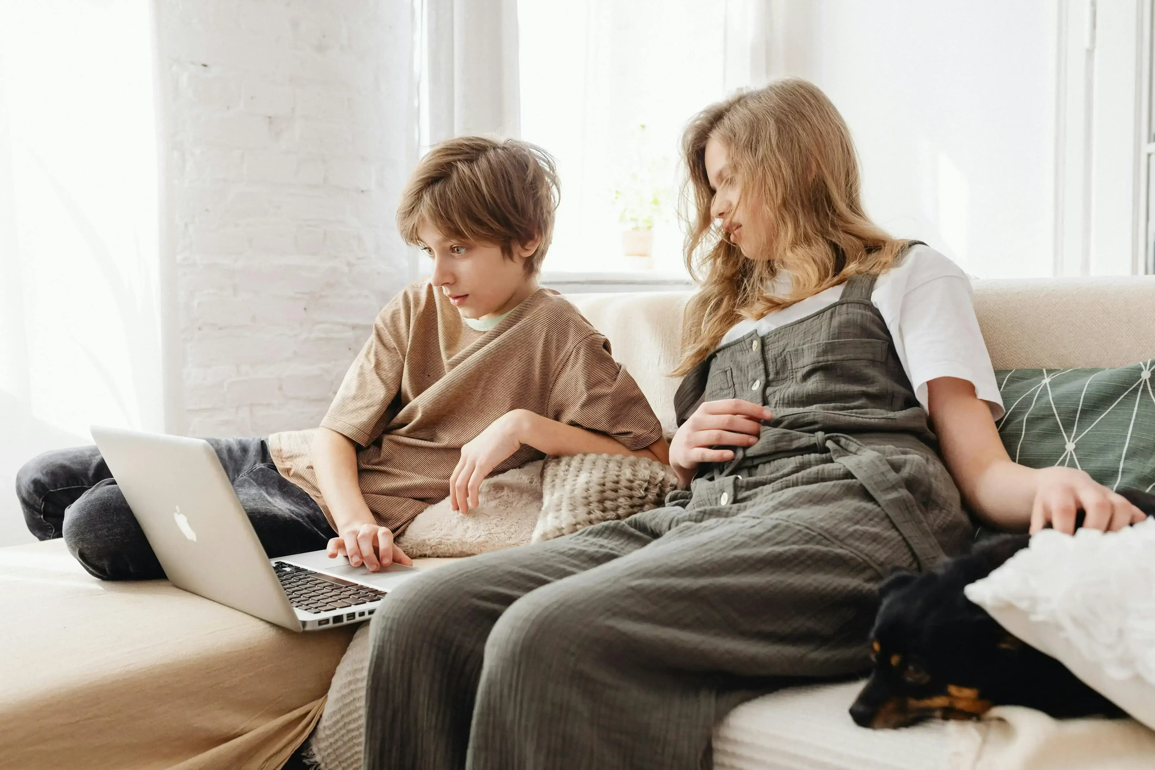 Programar sin ordenador: ¿cómo aprenden los niños a codificar offline?